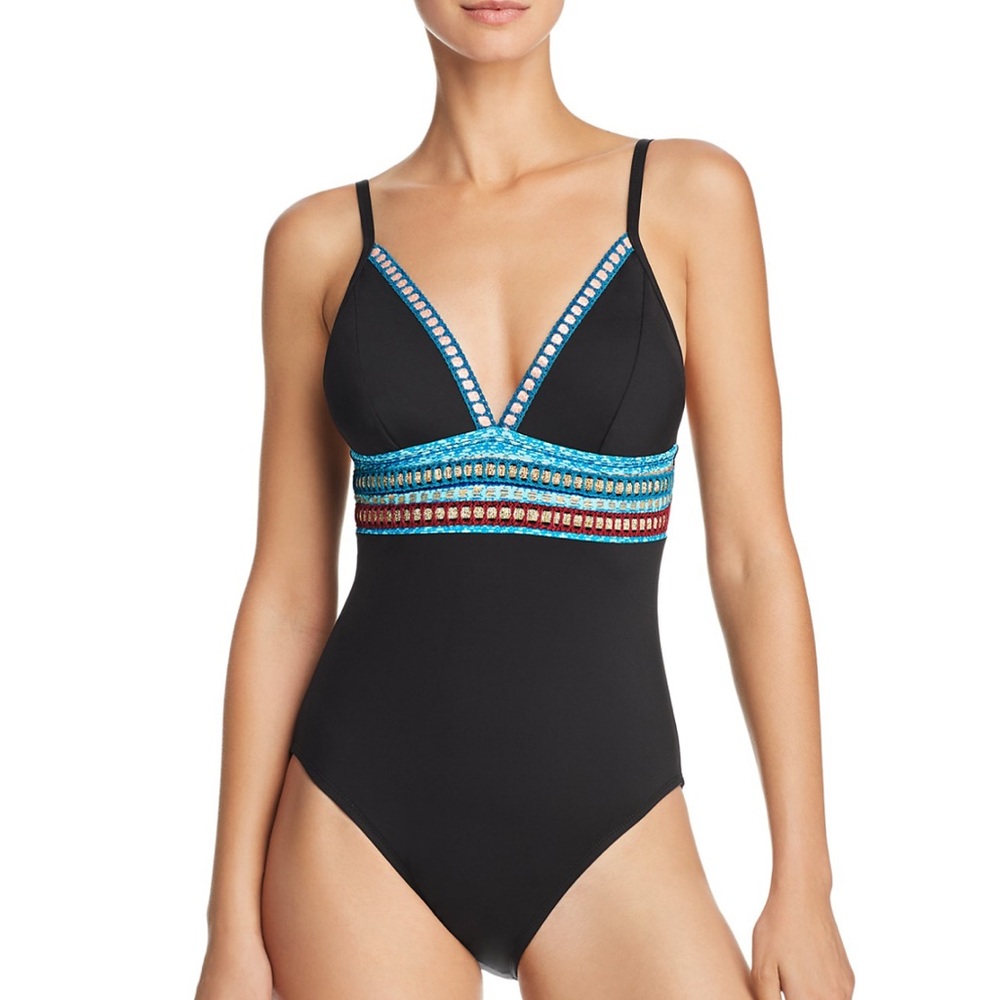 La Blanca Running Stitch One-Piece Swimsuit in black 6